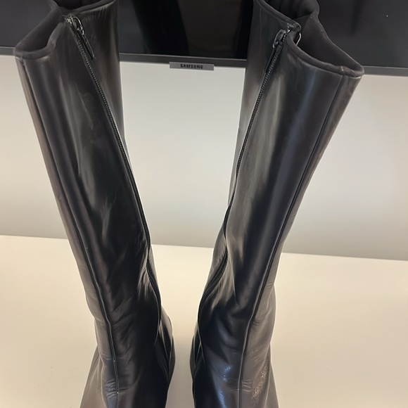 PRADA black boots 🖤 perfect condition side zip - Picture 3 of 8
